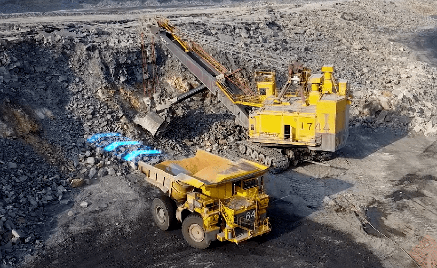 三晋矿科智典矿用智能装载机分析：揭秘矿山高效作业的智能利器，告别传统装载烦恼